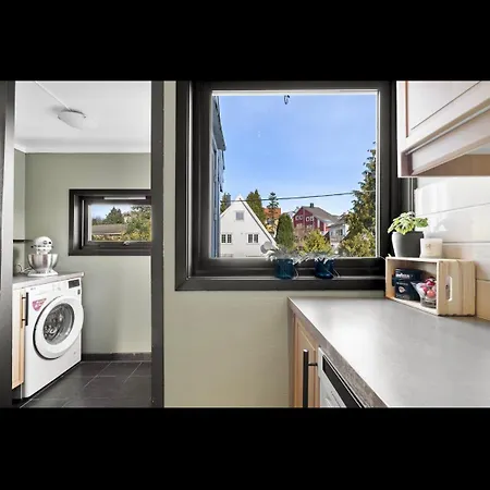 Two House Close To Ons In A Quiet Neibourhood * 斯塔万格